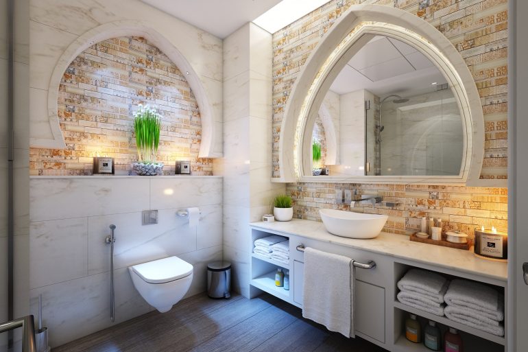 Montarea tapetului în baie. 5 idei cool pentru proiecte DIY