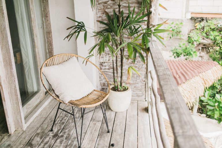 Idei Amenajare Balcon – Idei și Sfaturi de la Designeri