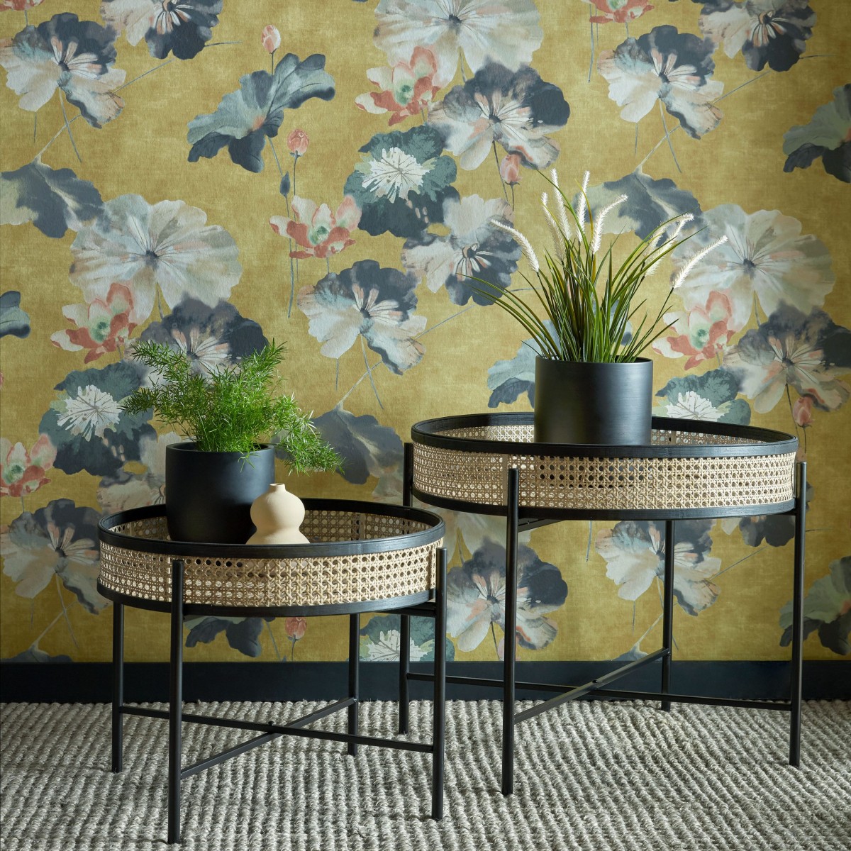 Tapet Water Lilies, Honey Yellow Luxury Floral, 1838 Wallcoverings, 5.3mp / rola, Tapet living 