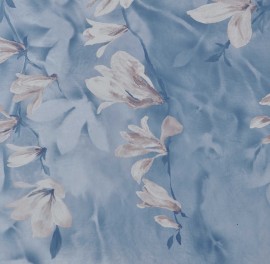 Tapet Trailing Magnolia, Chambray Blue Luxury Floral, 1838 Wallcoverings, 6.5mp / rola