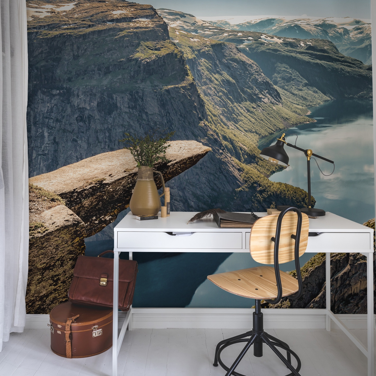 Fototapet Trolltunga, personalizat, Rebel Walls