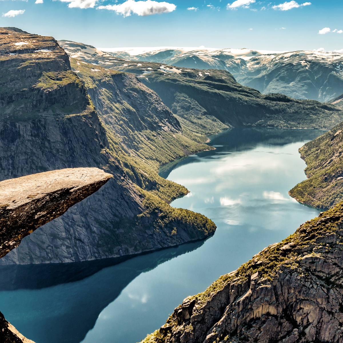 Fototapet Trolltunga, personalizat, Rebel Walls
