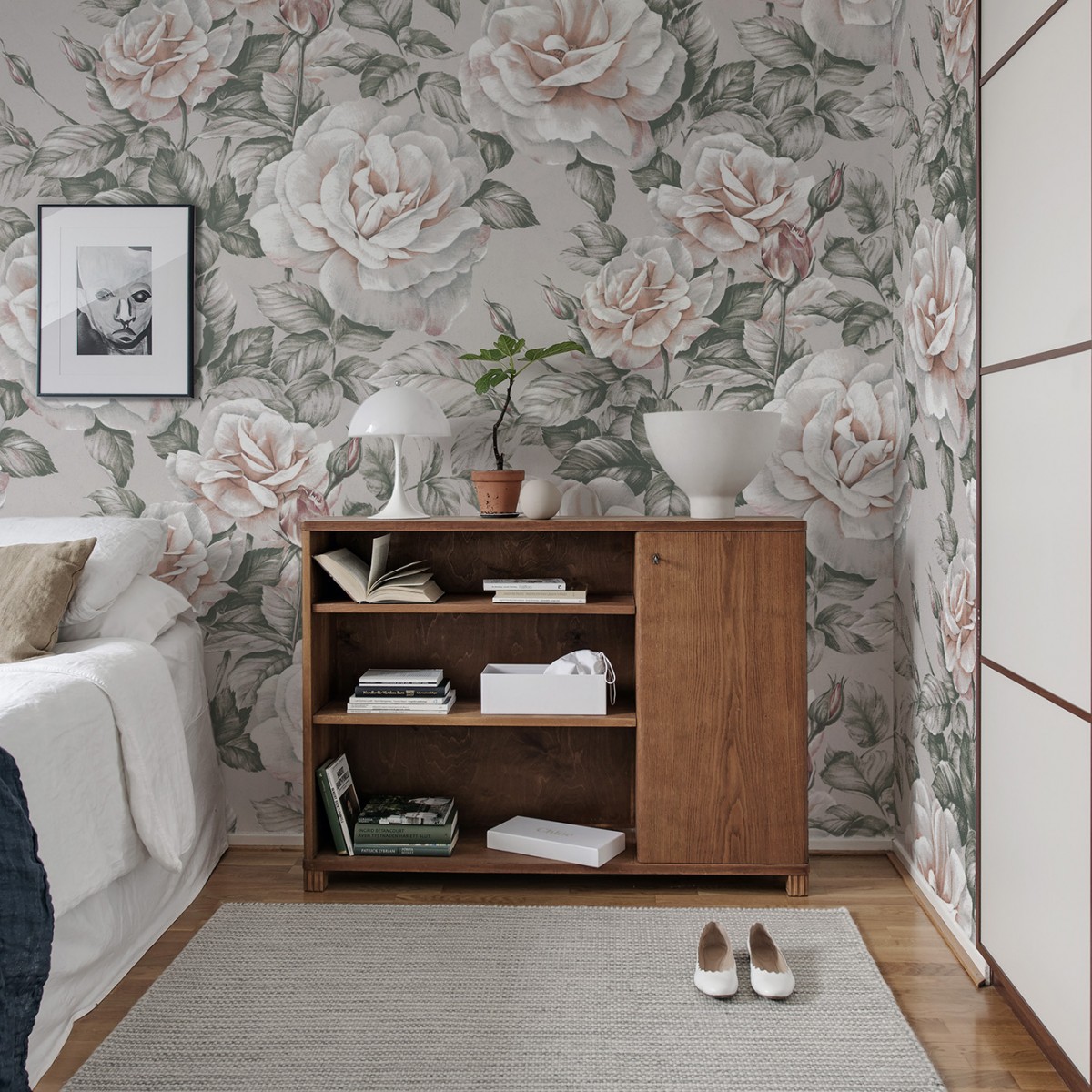 Foto tapet Nude Roses, personalizat, Rebel Walls