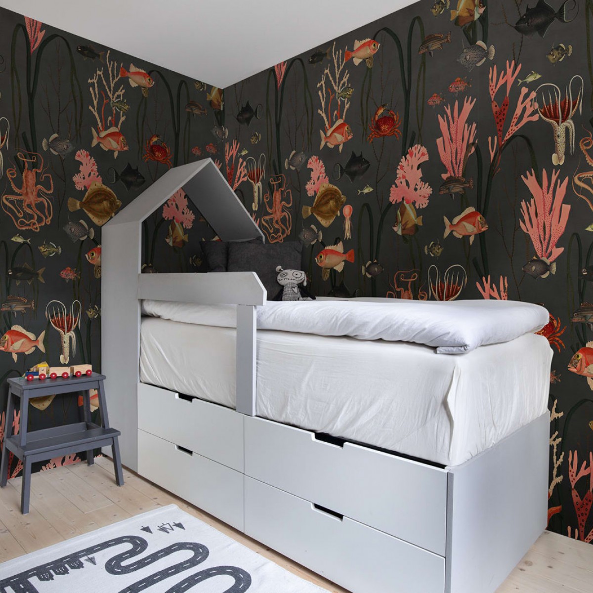 Foto tapet 3D Aquatic Life, Shadows, personalizat, Rebel Walls