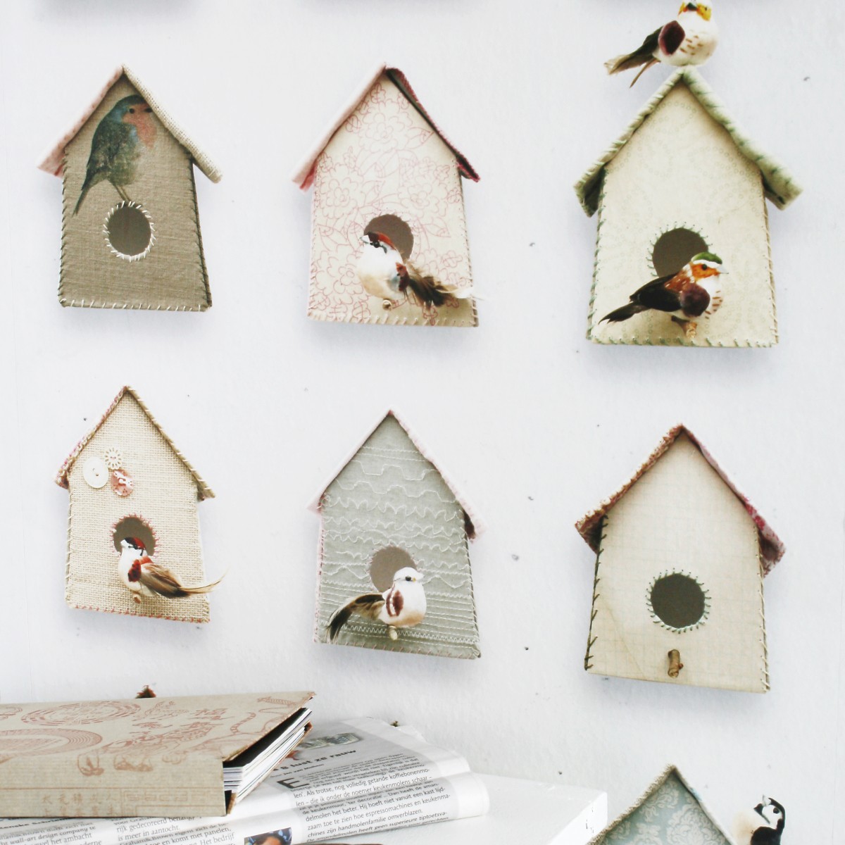 Tapet pentru copii Birdhouses - studio ditte