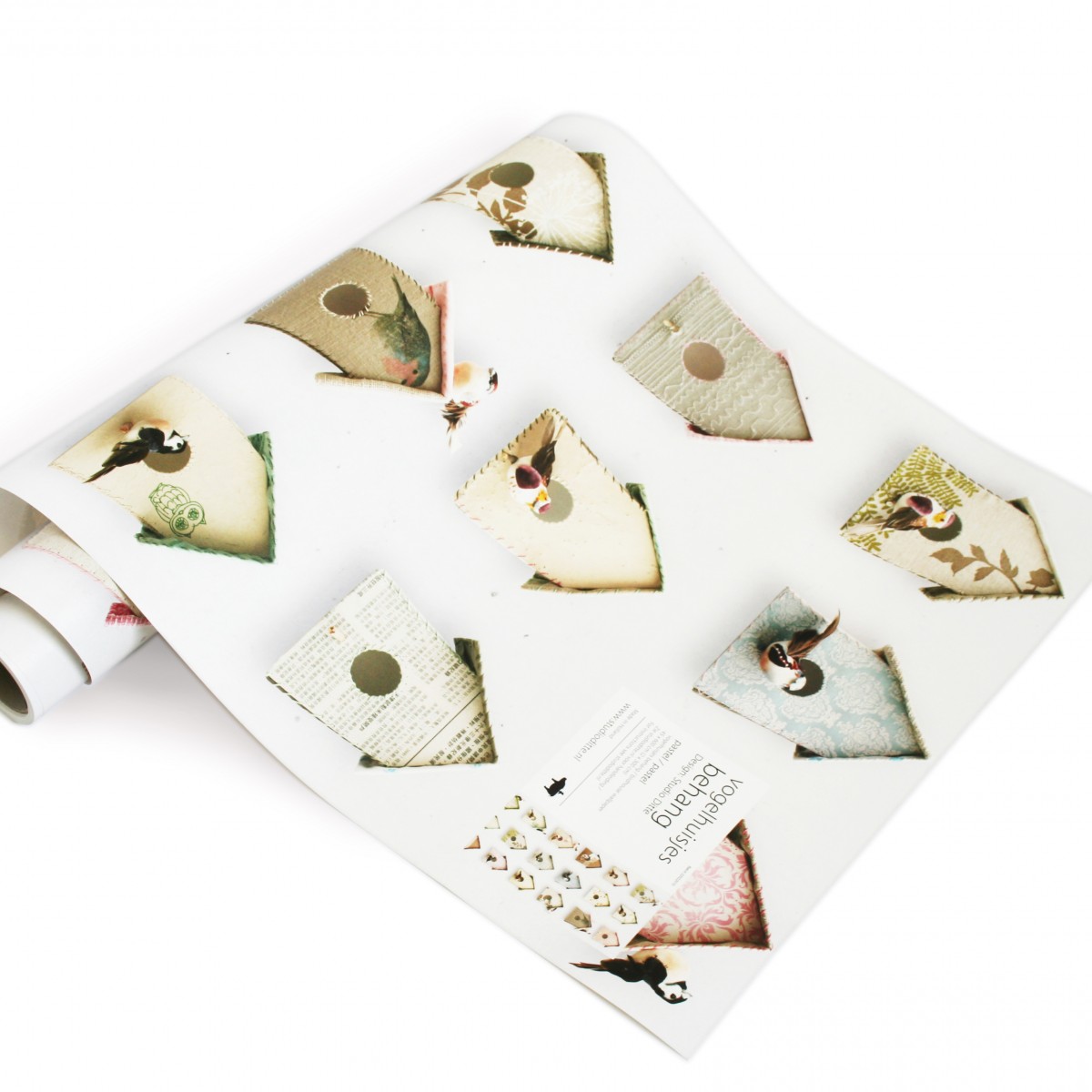 Tapet pentru copii Birdhouses - studio ditte