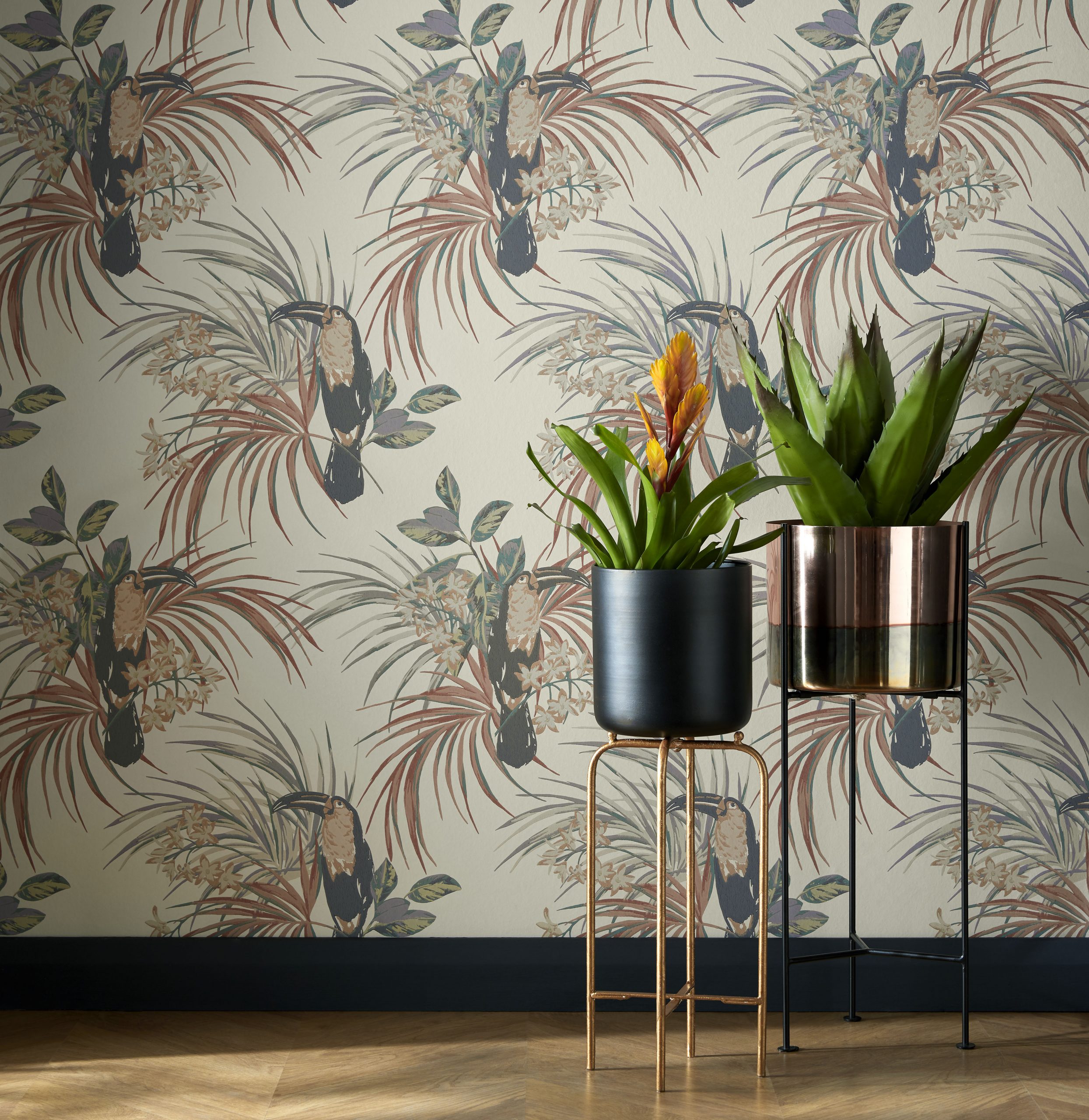 Tapet le toucan, amber glow orange luxury bird, 1838 wallcoverings, 5.3mp / rola 