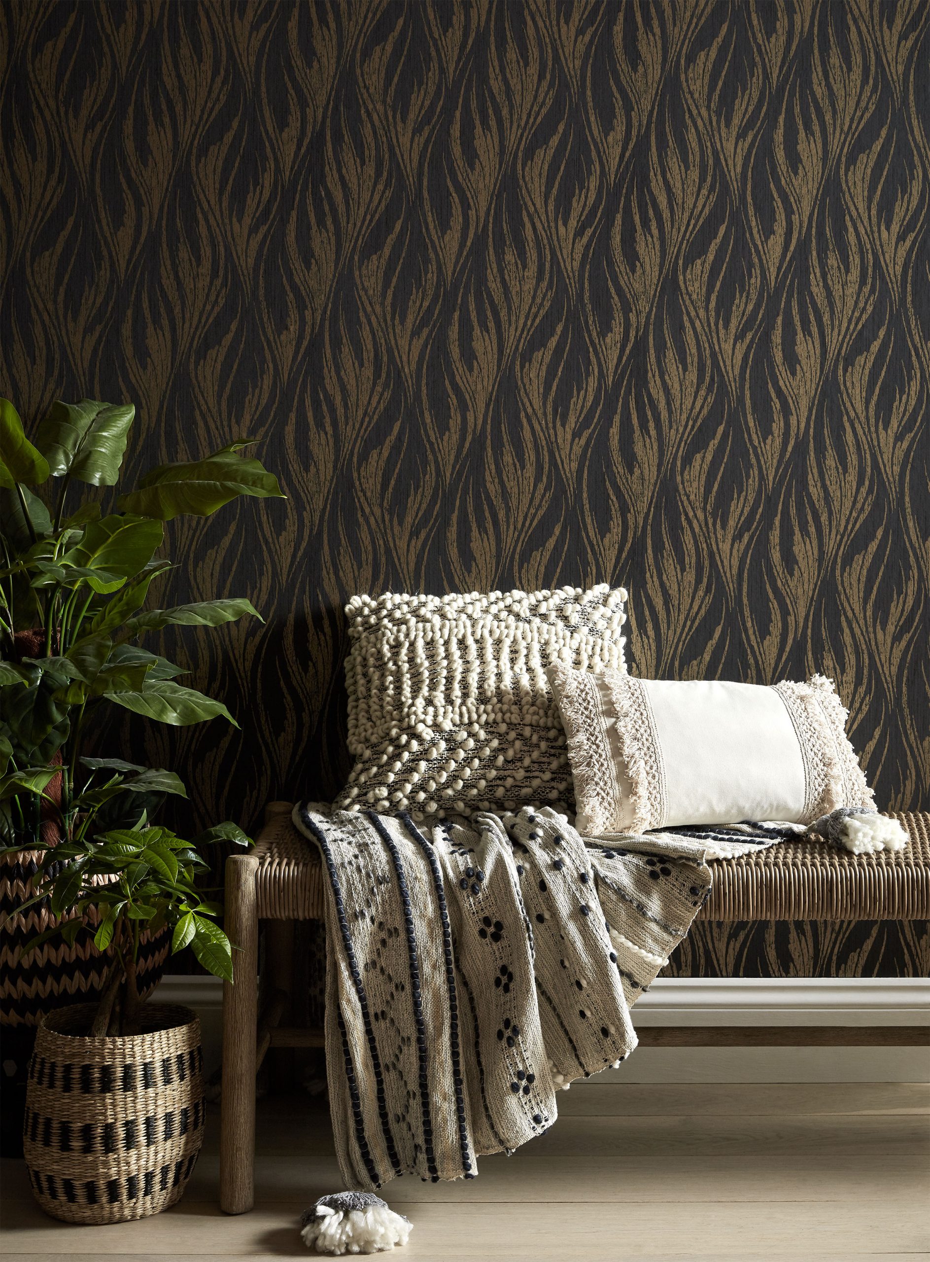Tapet ripple, bracken gold and black luxury feature, 1838 wallcoverings, 5.3mp / rola 