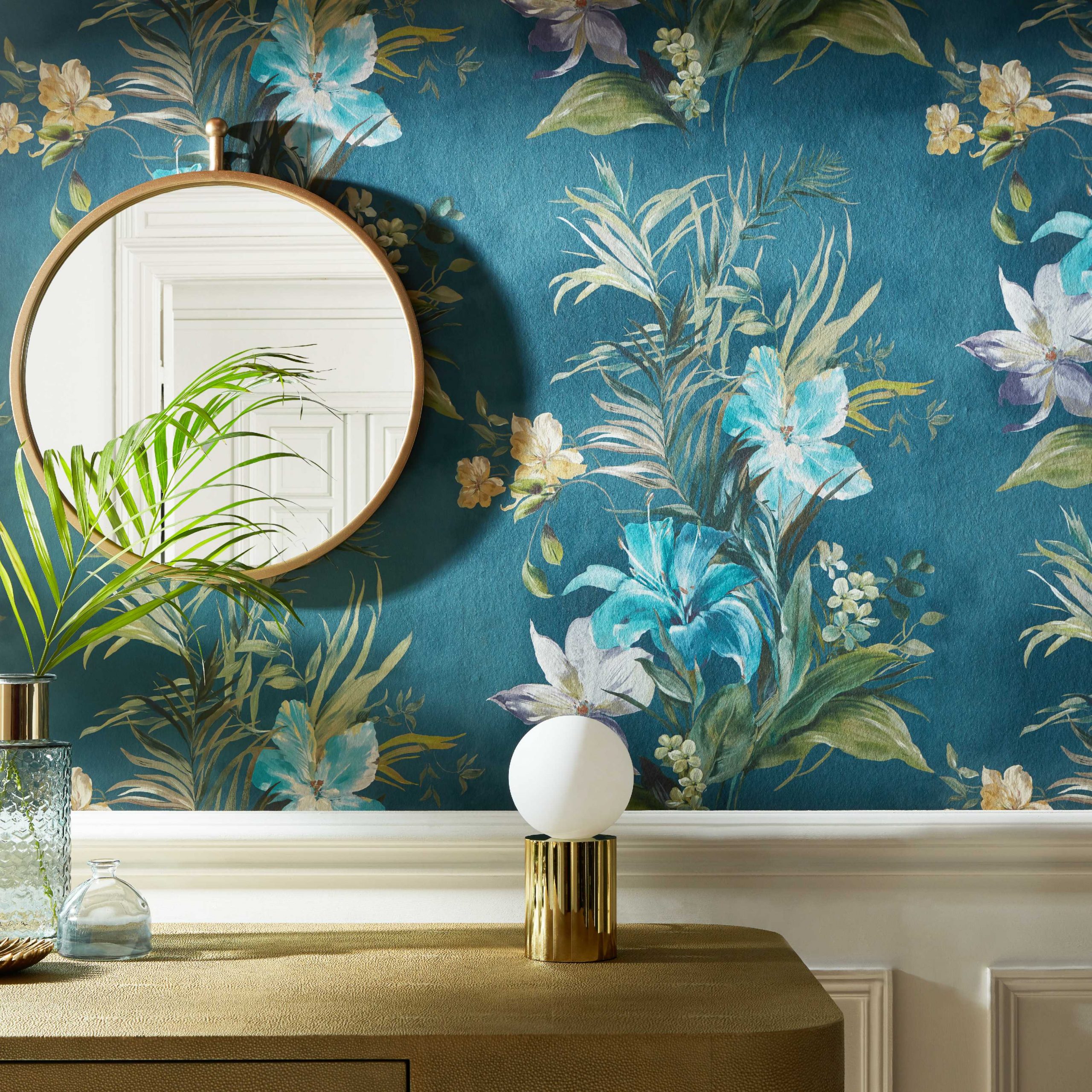 Tapet Lilliana, Peacock Blue Luxury Floral, 1838 Wallcoverings, 5.3mp / rola 1838