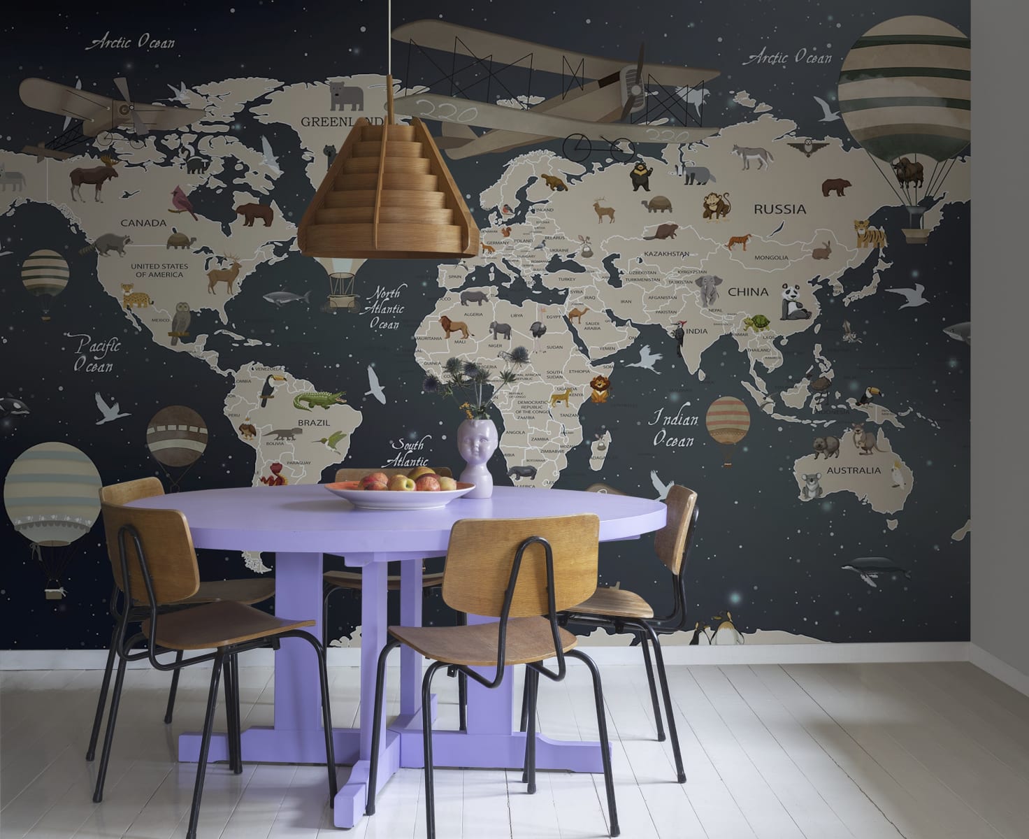 Tapet explorer map, rebel walls 