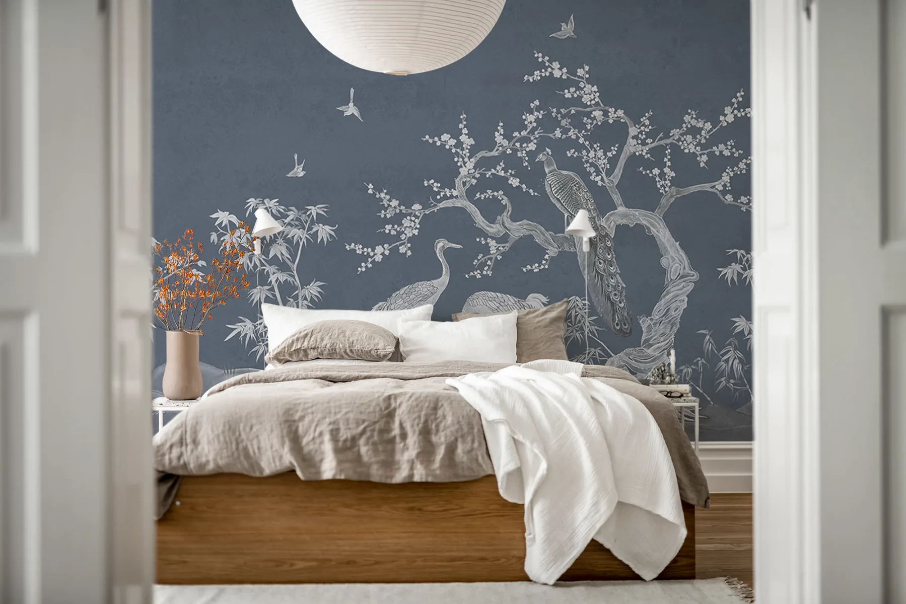 Tapet chinoiserie lace, navy blue, rebel walls 