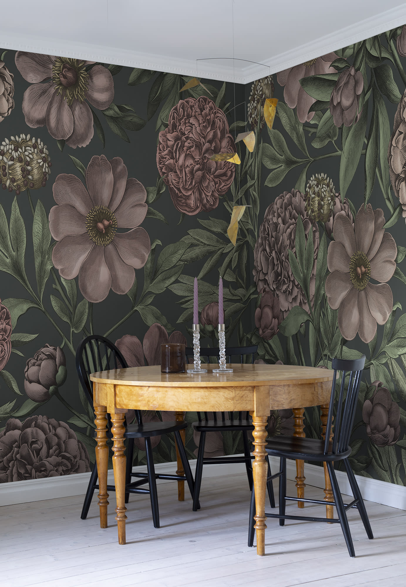 Tapet peony delight, midnight, rebel walls 