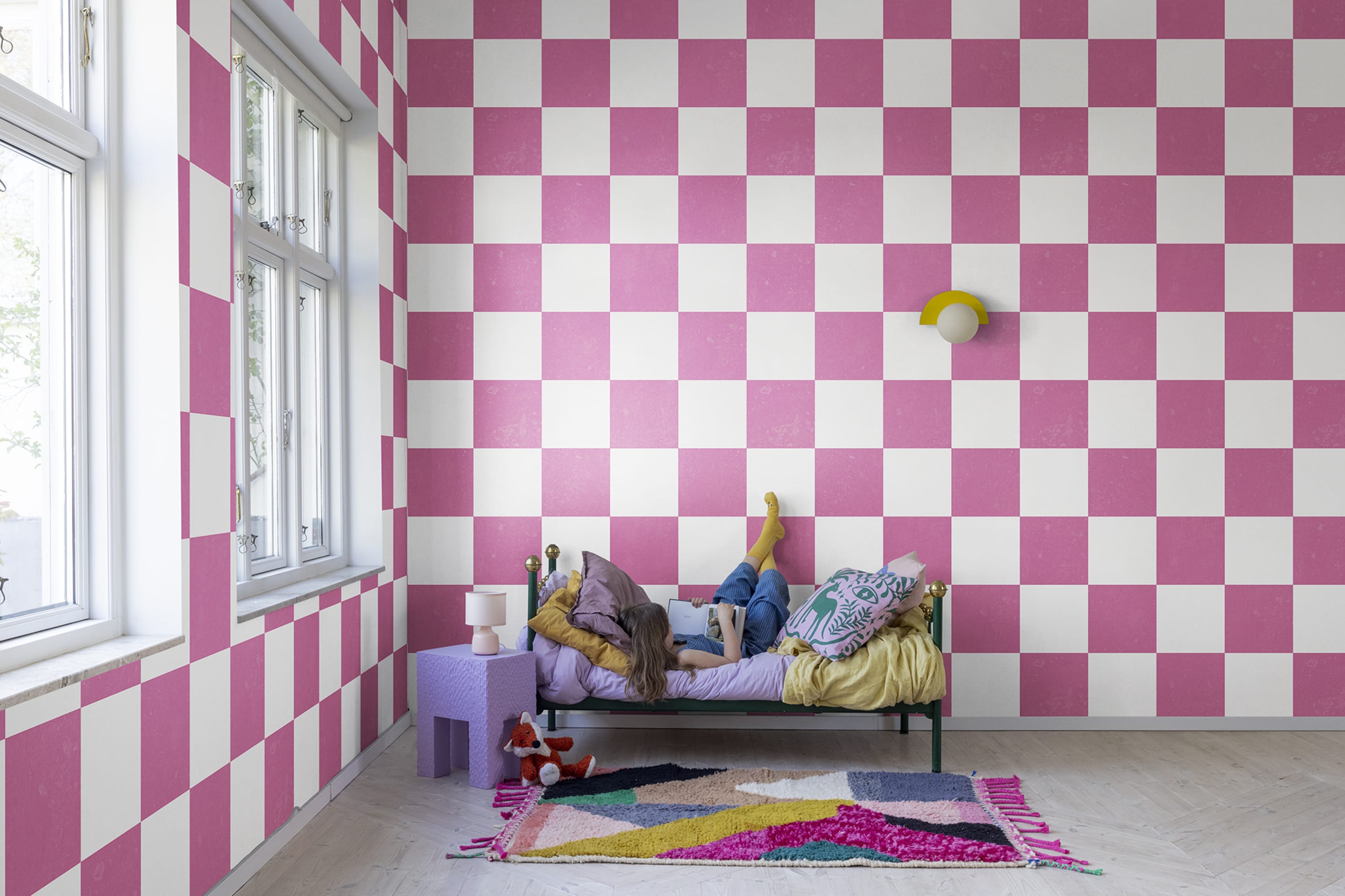 Tapet chess, pink, rebel walls 