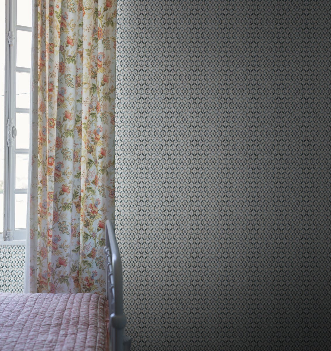 Tapet lavabil hugo misty blue, sandberg, 5.3mp / rola 