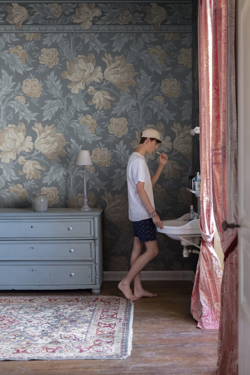 Tapet lavabil esther misty blue, sandberg 